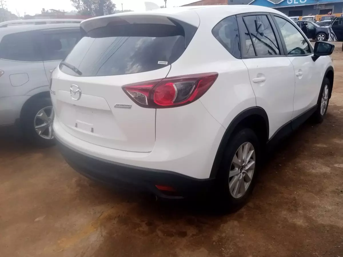 car Right Back