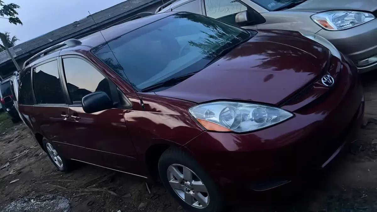 car Left