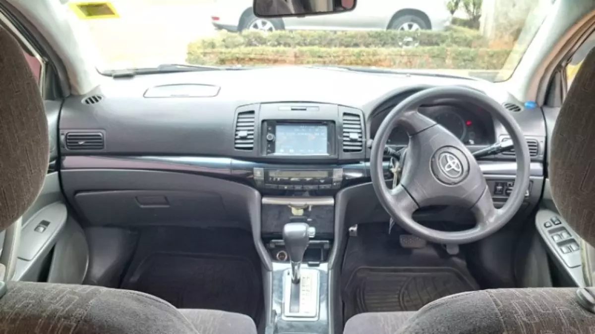 interiorFront
