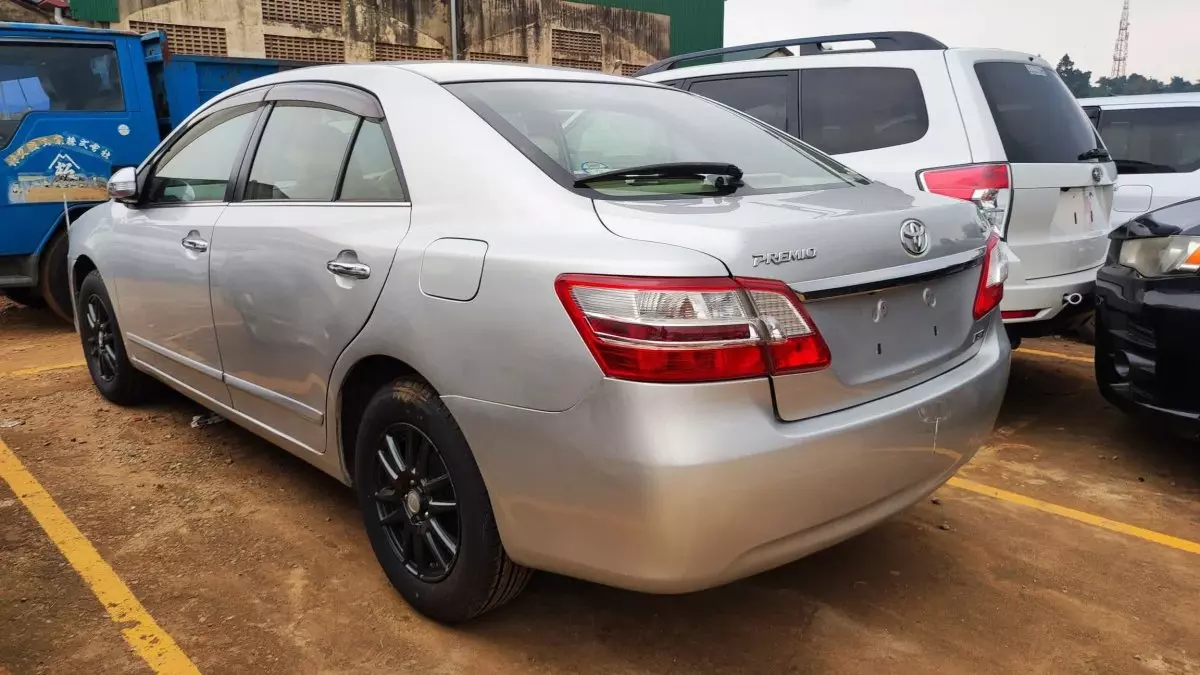 car Left Back