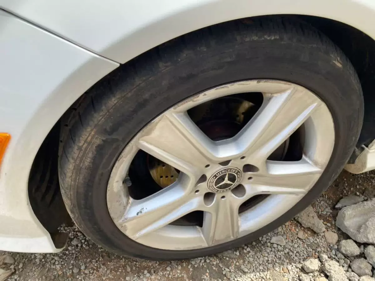 tyre0