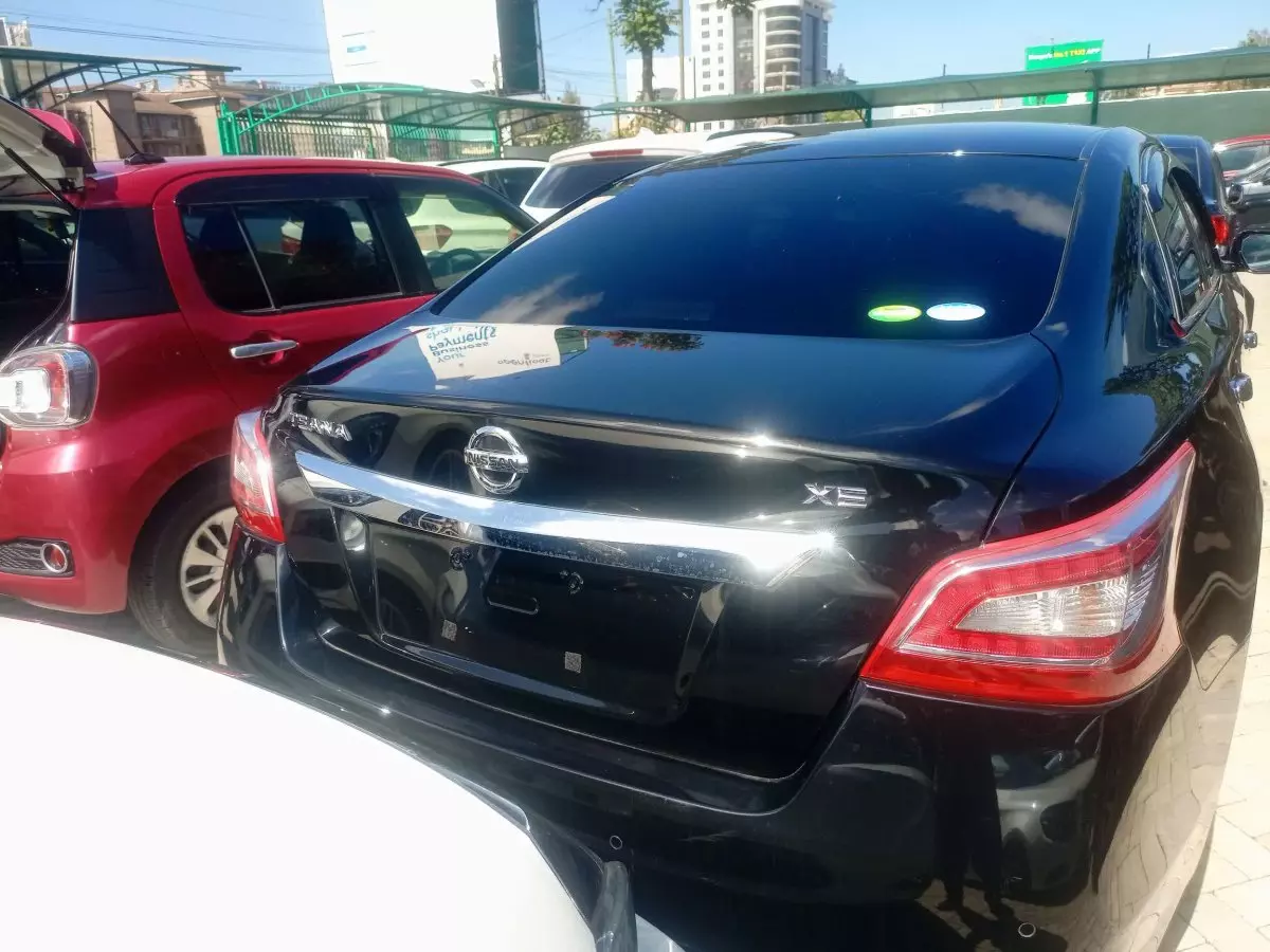 car Back