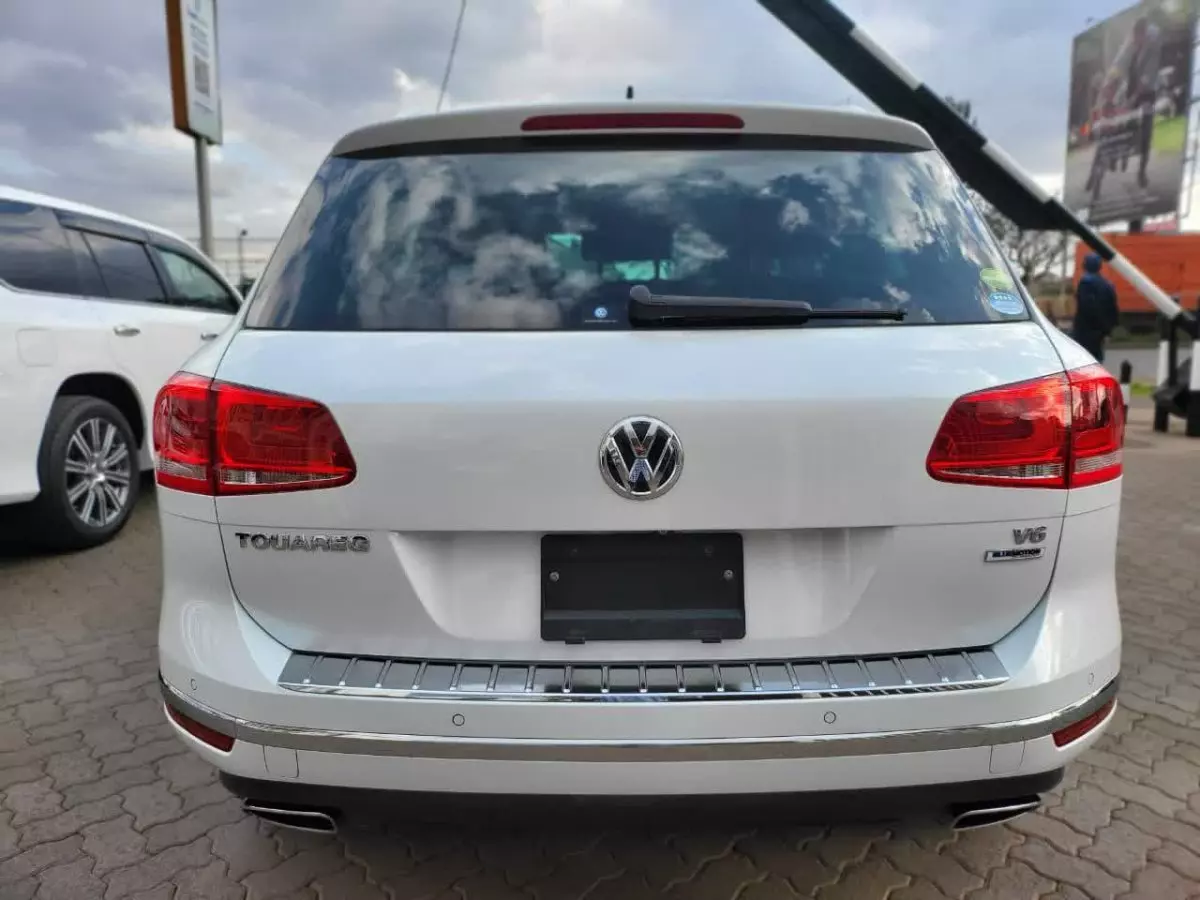 car Back