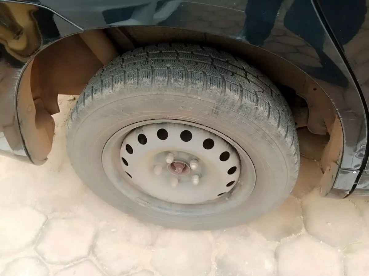 tyre0
