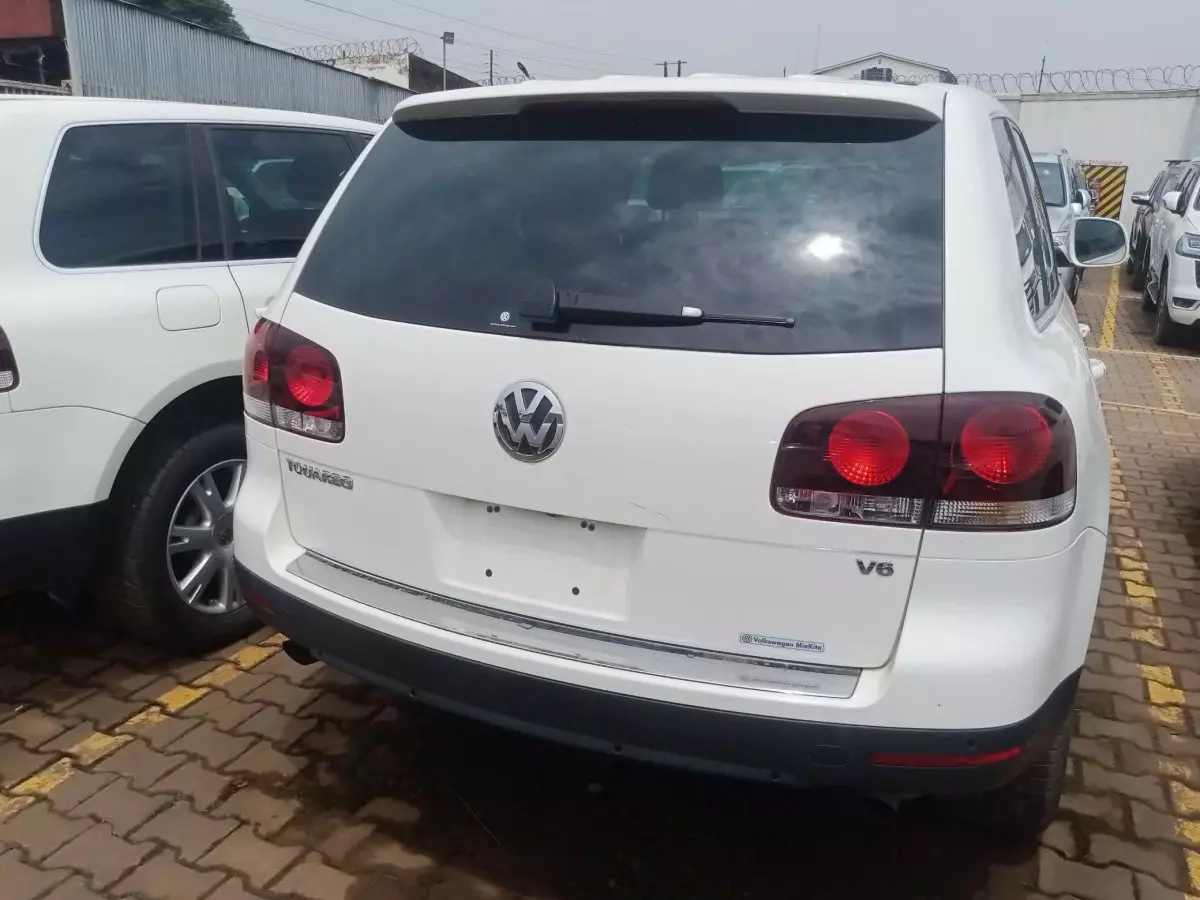 car Back