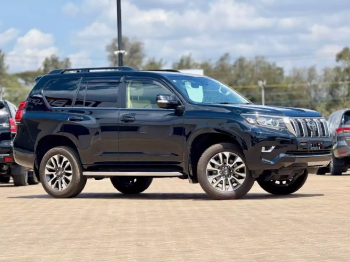 Toyota Landcruiser TZ.G - 2023