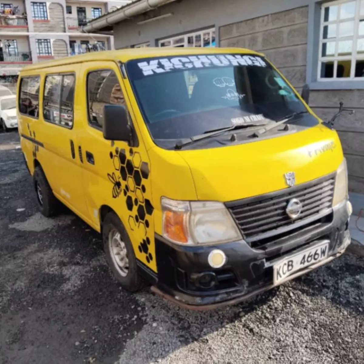 Nissan Caravan  - 2009