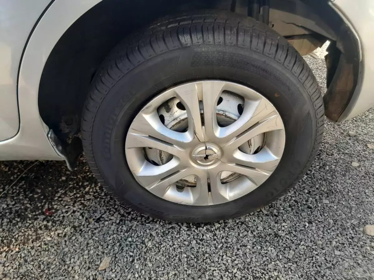 tyre0