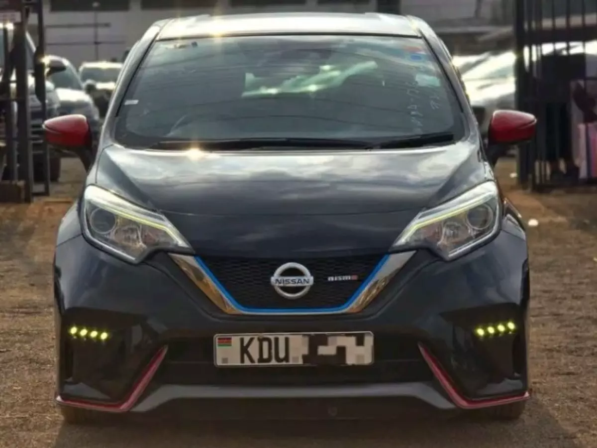 Nissan Note Nismo - 2015