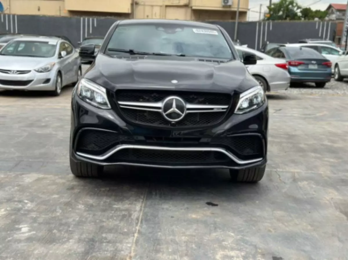 Mercedes-Benz GLE 63 - 2016