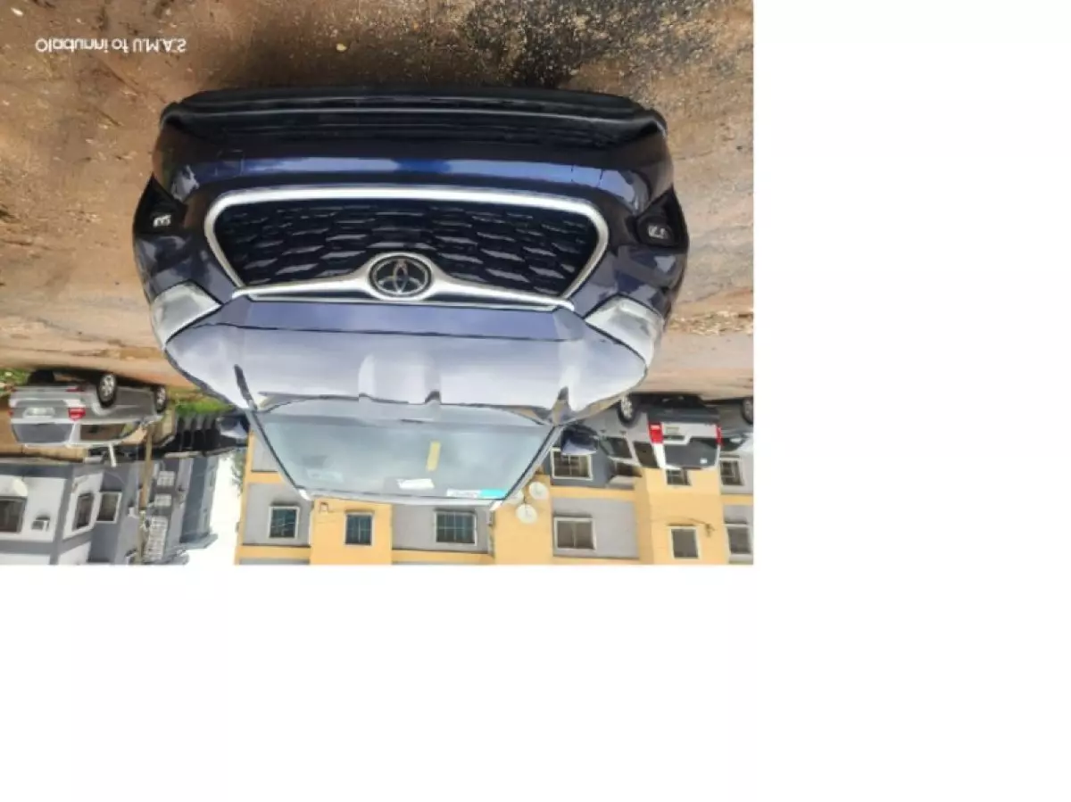 Toyota Highlander - 2022