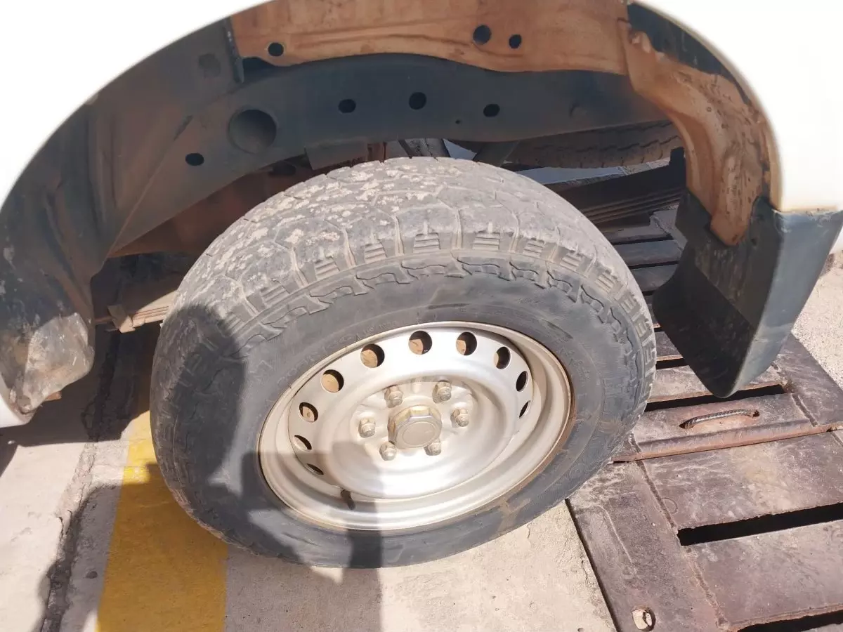tyre1