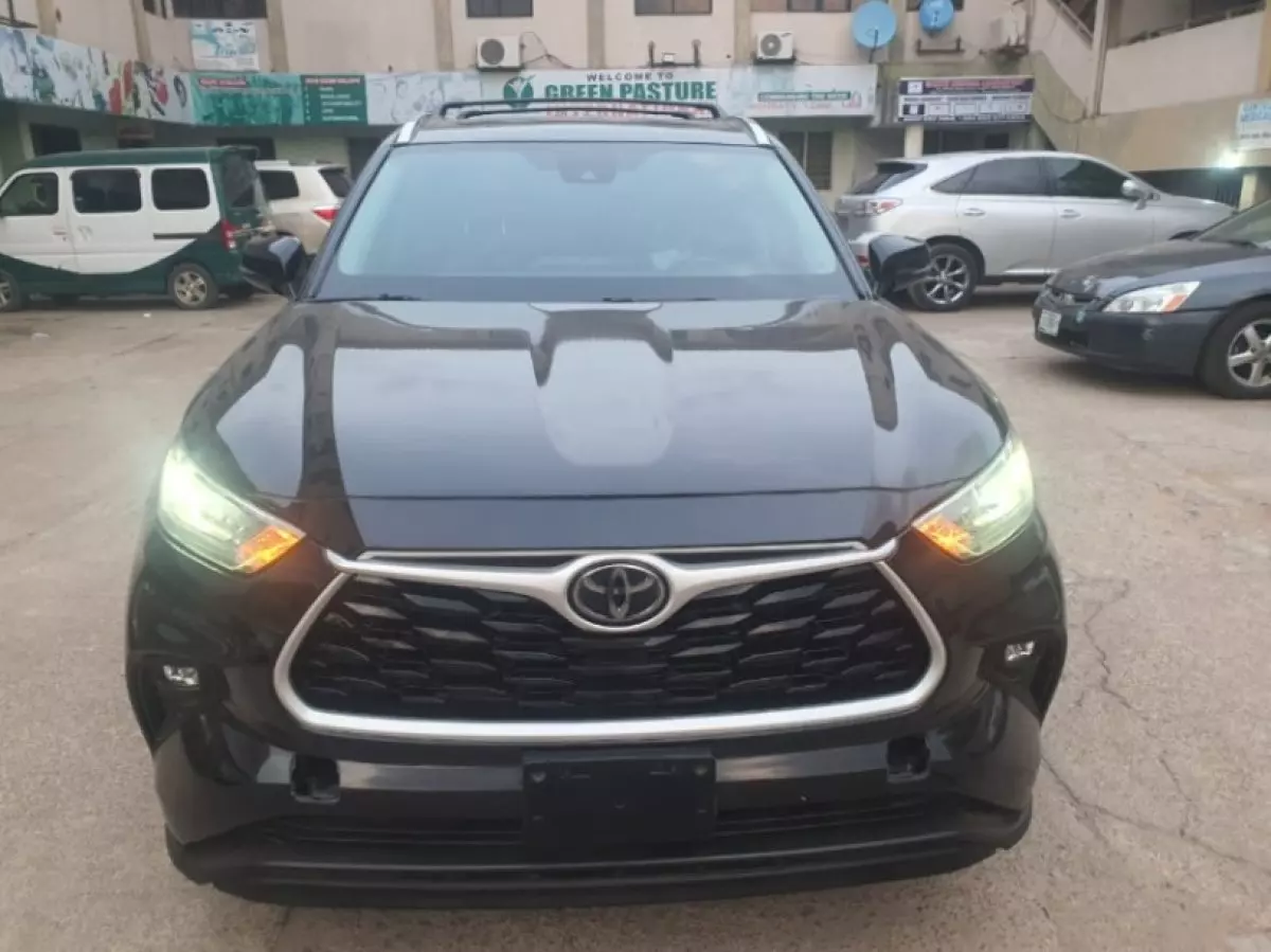 Toyota Highlander - 2020