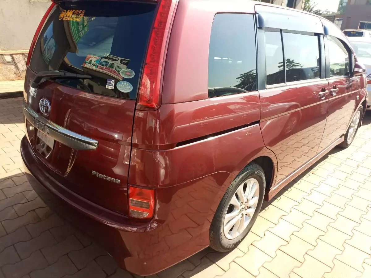 car Right Back