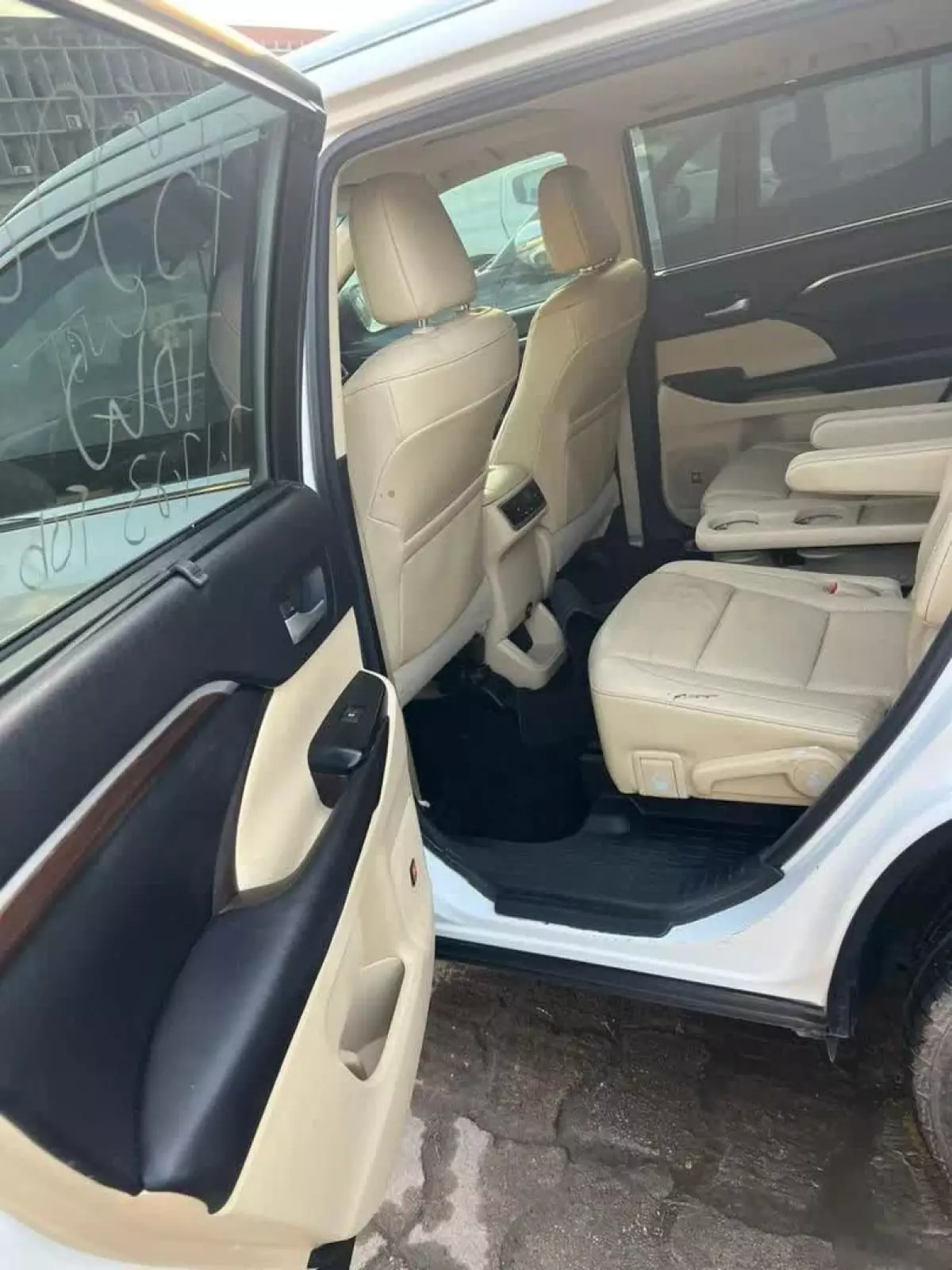 car Left Back
