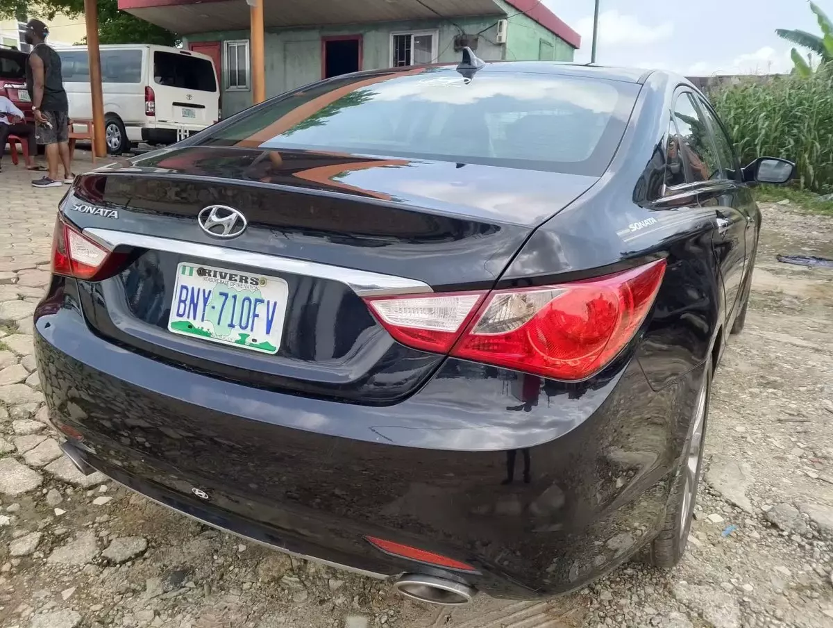 car Left Front