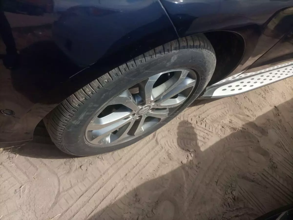 tyre3