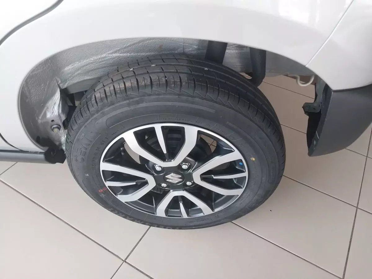 tyre2