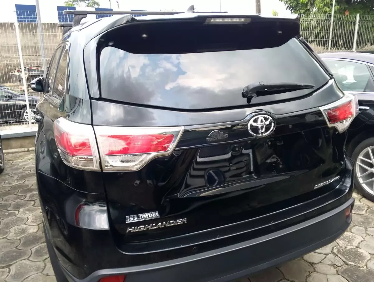 car Back