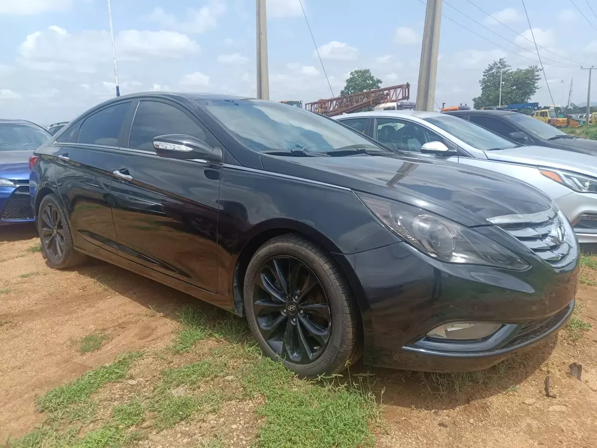 car Left Front