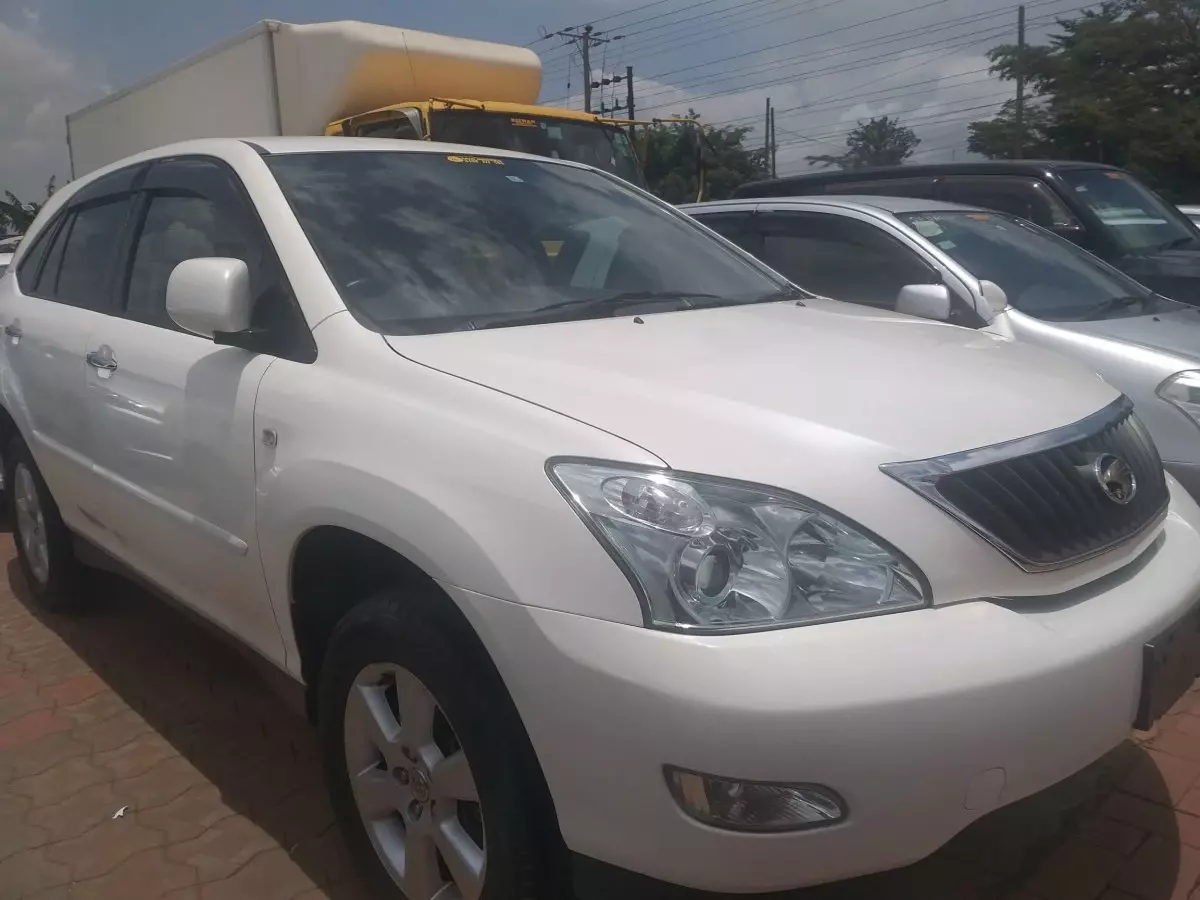 Toyota Harrier - 2008