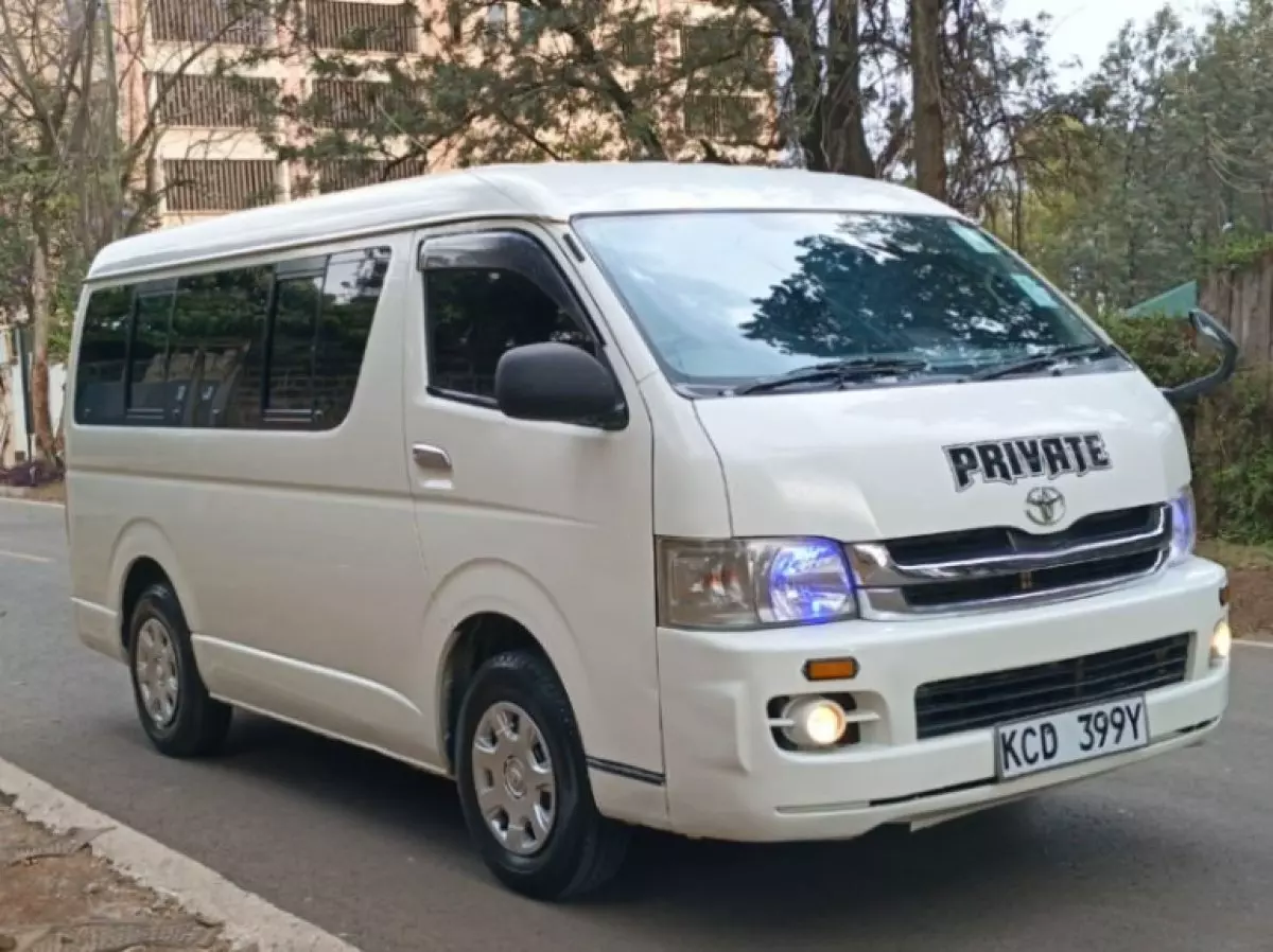 Toyota Hiace - 2008