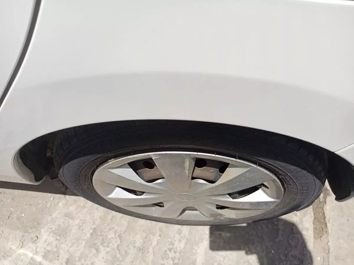 tyre3