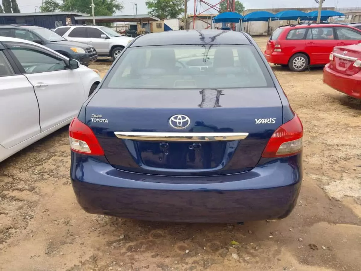 car Back