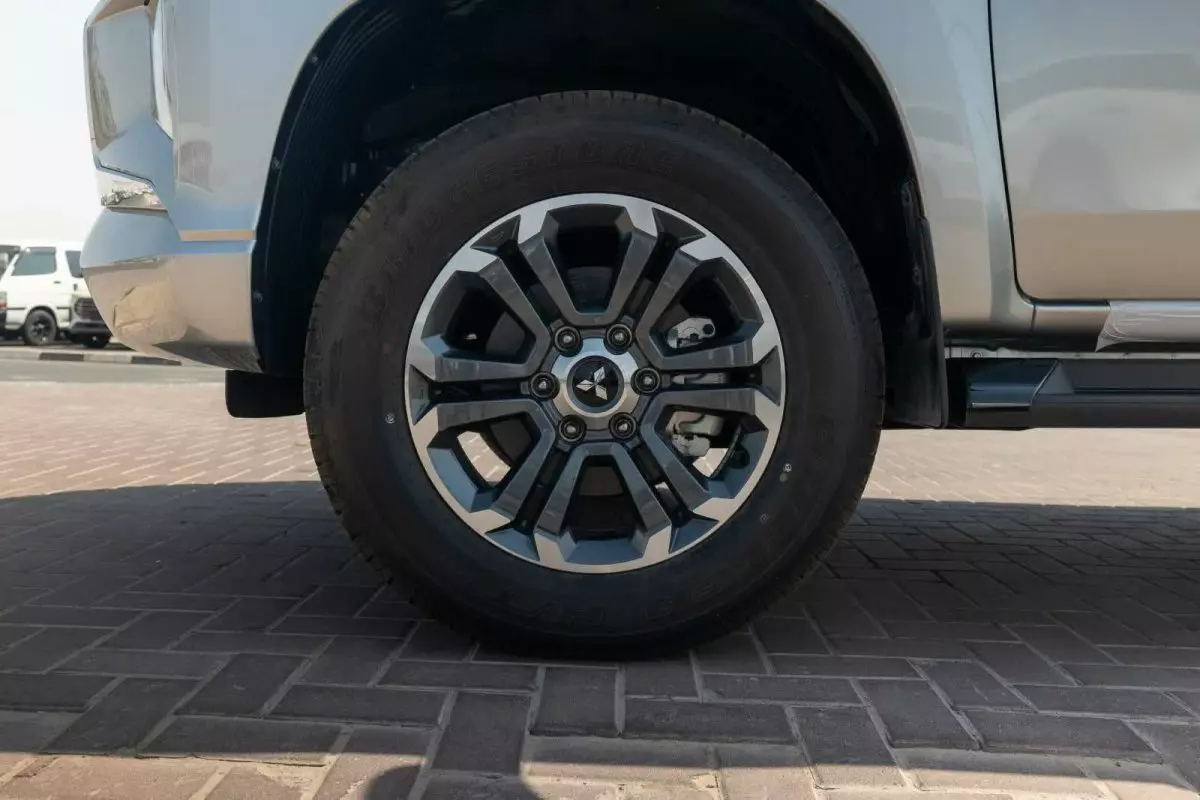 tyre1
