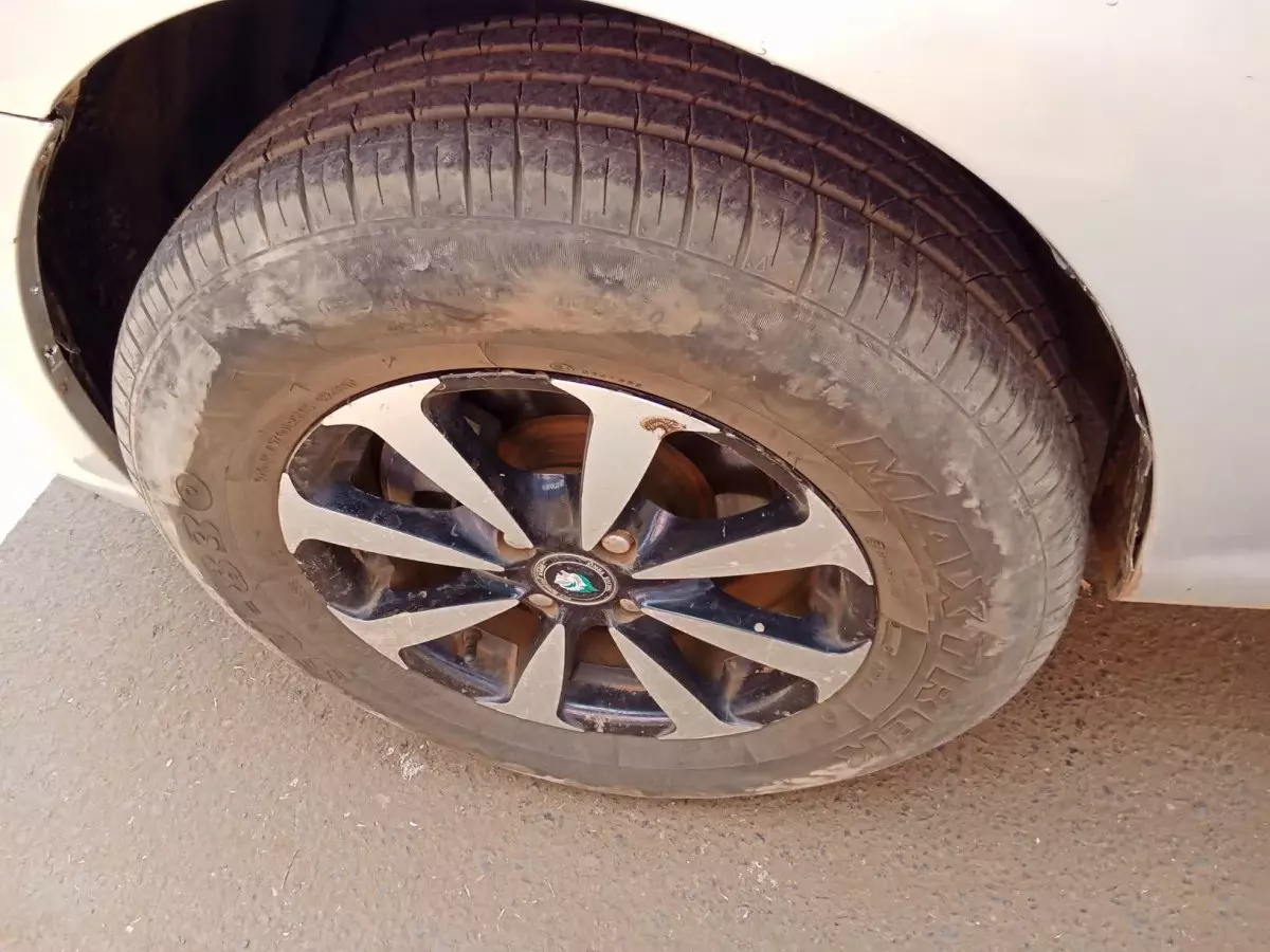 tyre3