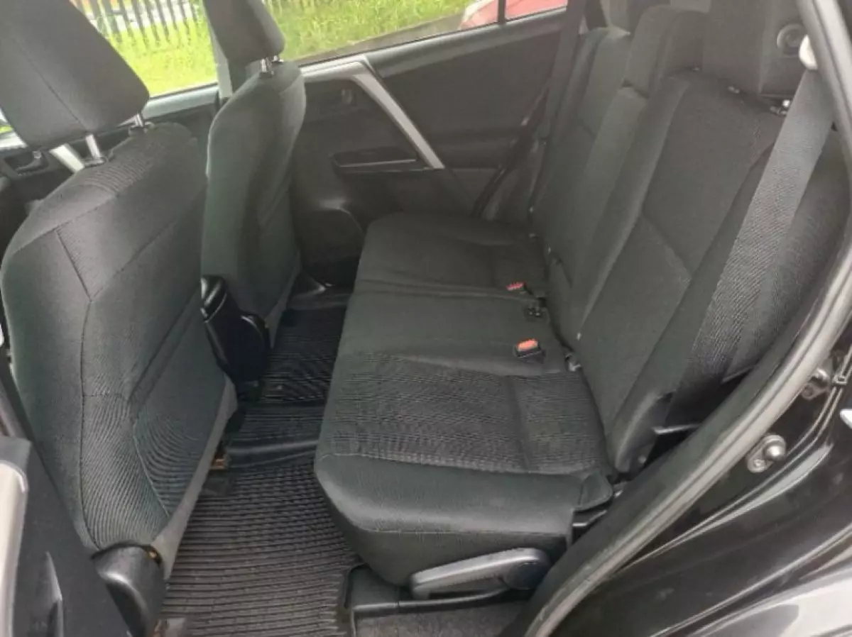 interiorBack