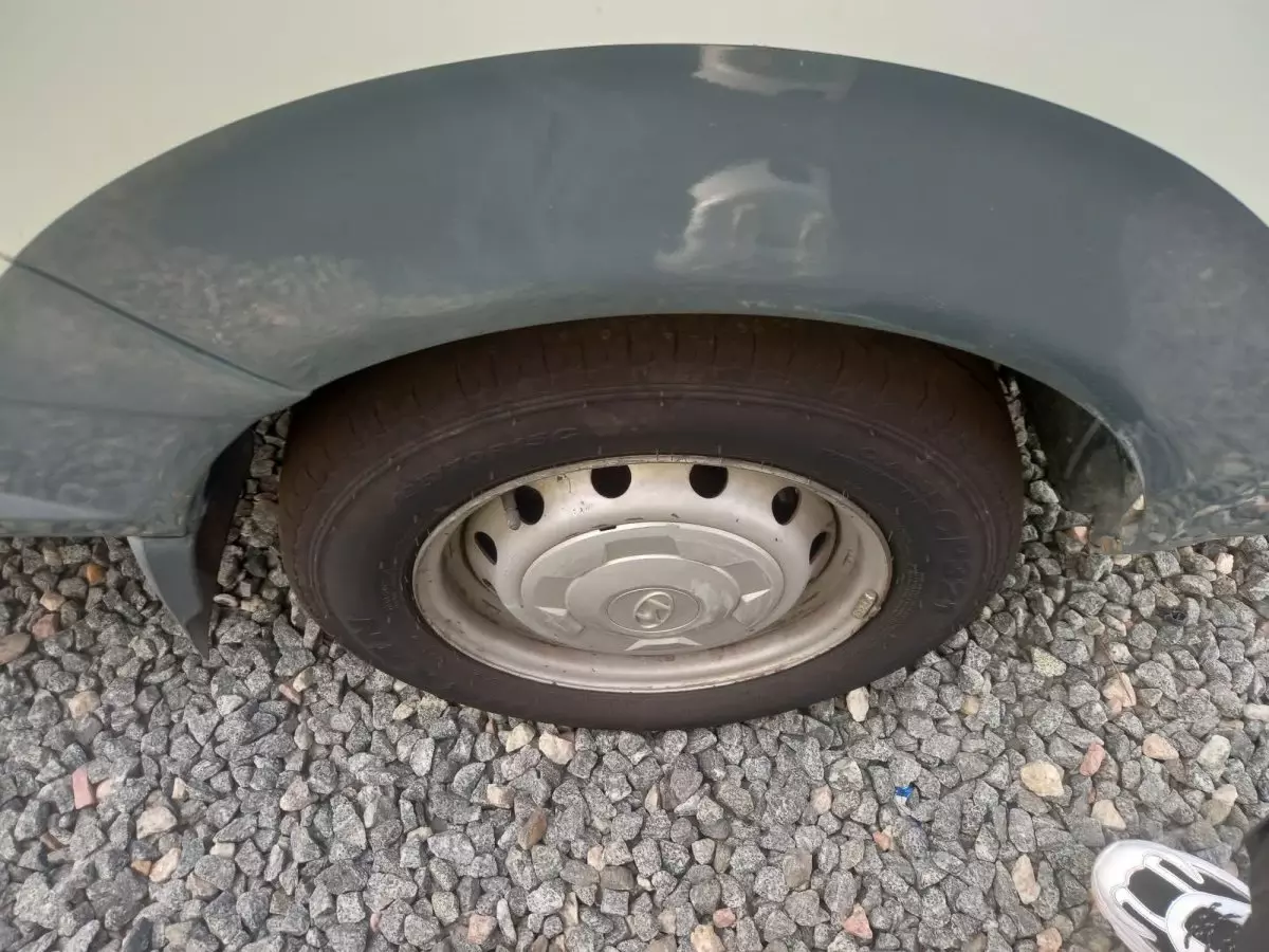 tyre1