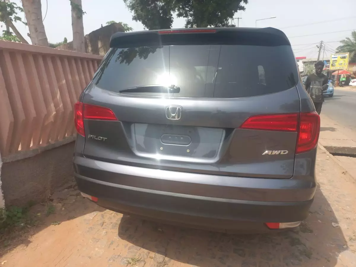 car Back