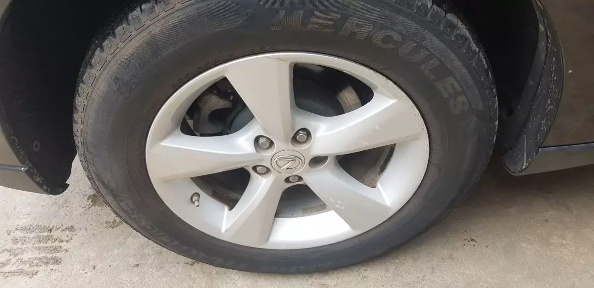 tyre2