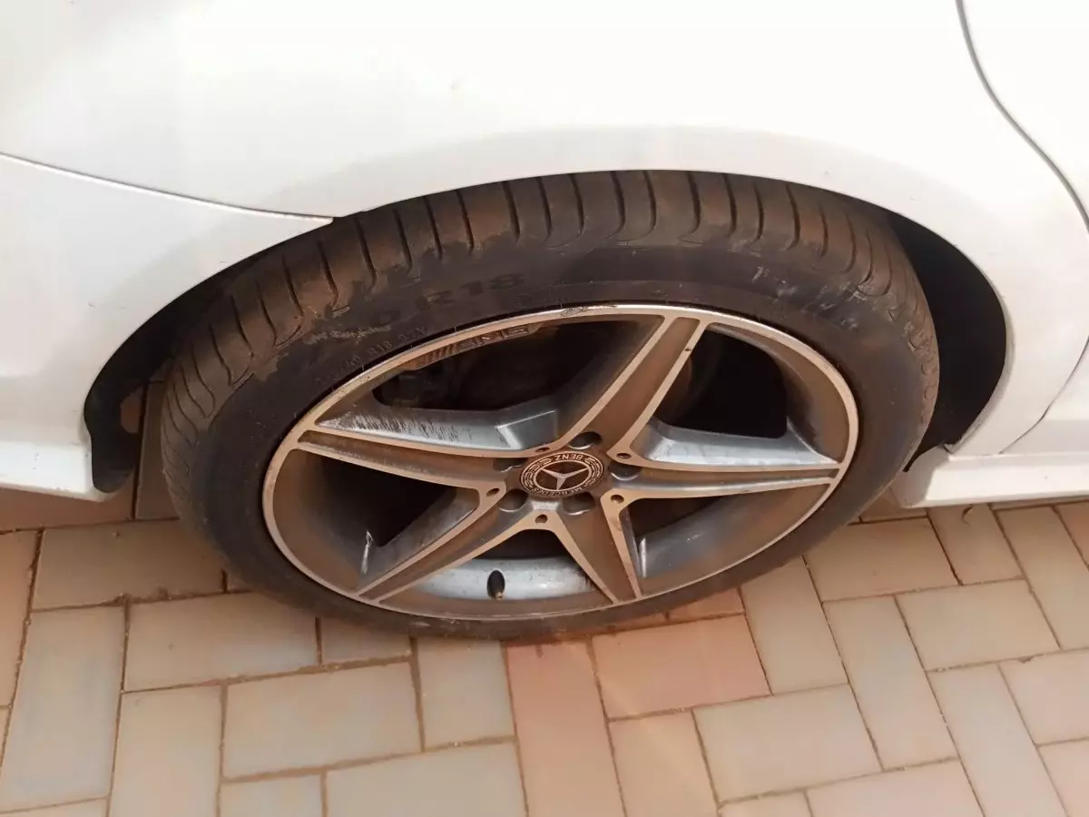 tyre2