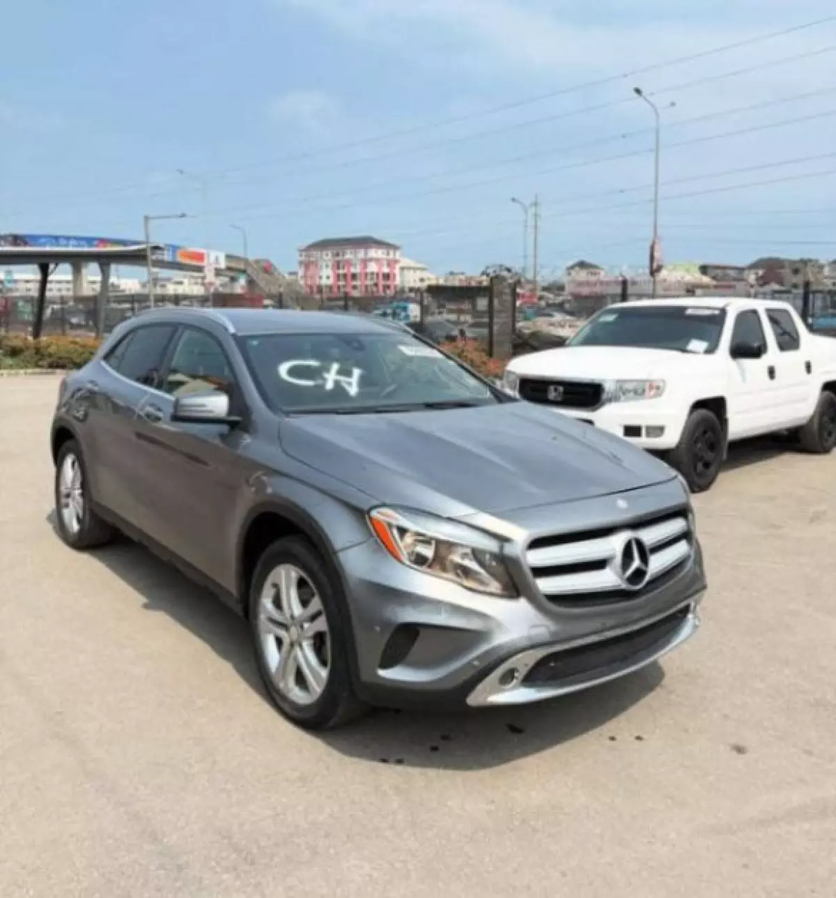 Mercedes-Benz GLA 250 - 2016