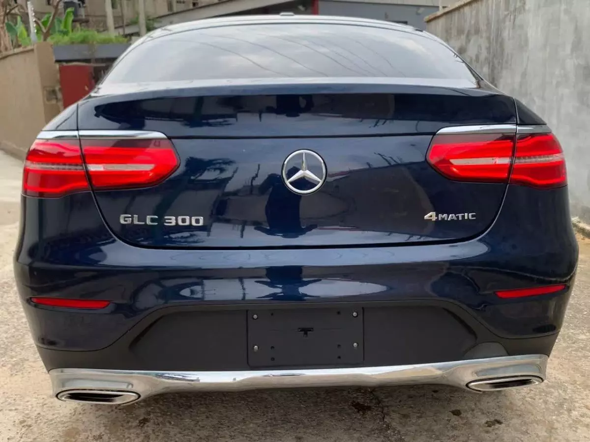 car Back