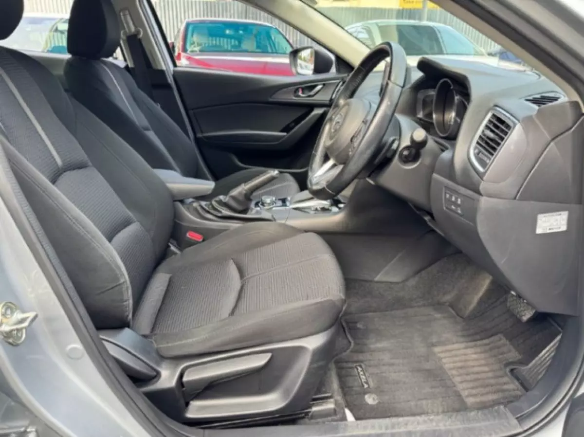 interiorBack