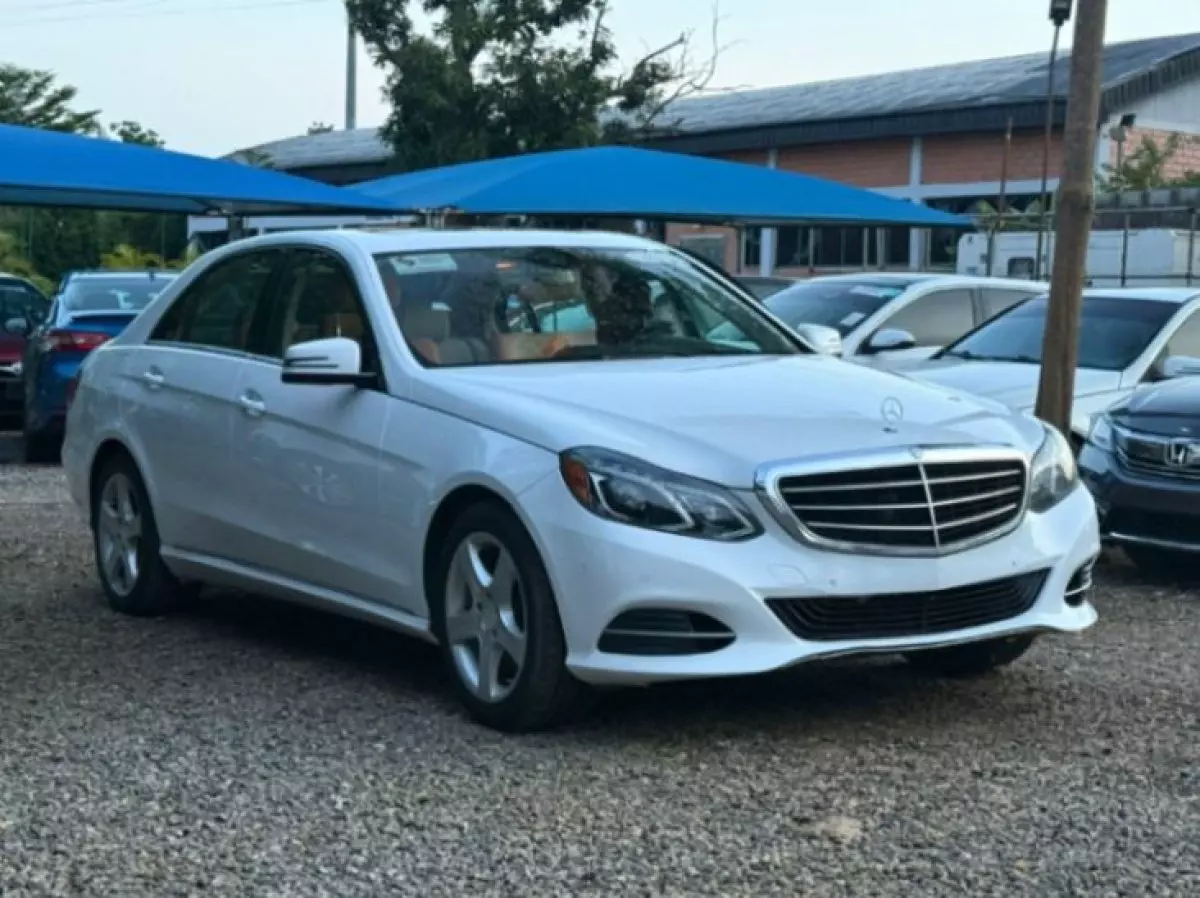 Mercedes-Benz E-class - 2014