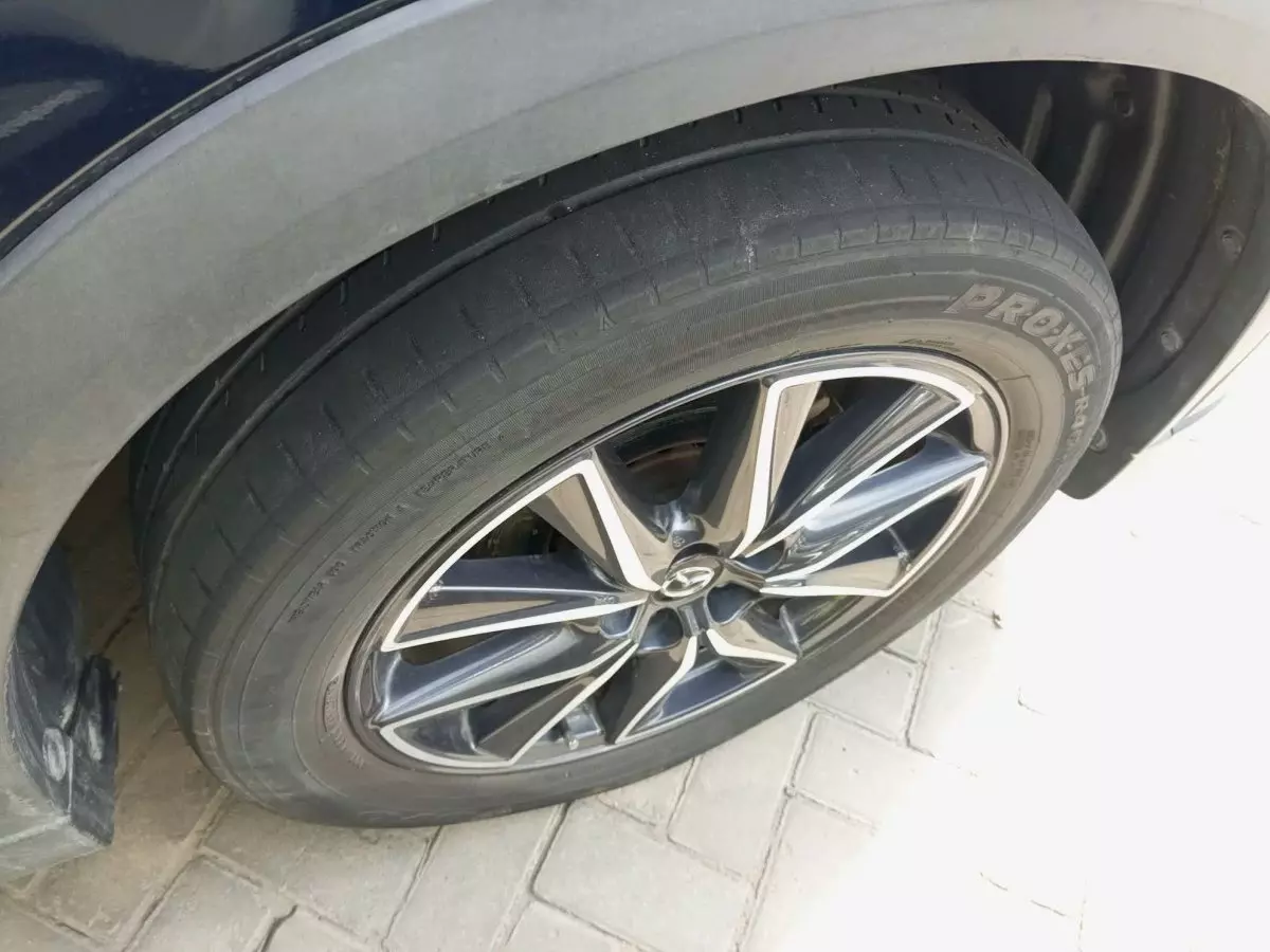 tyre1