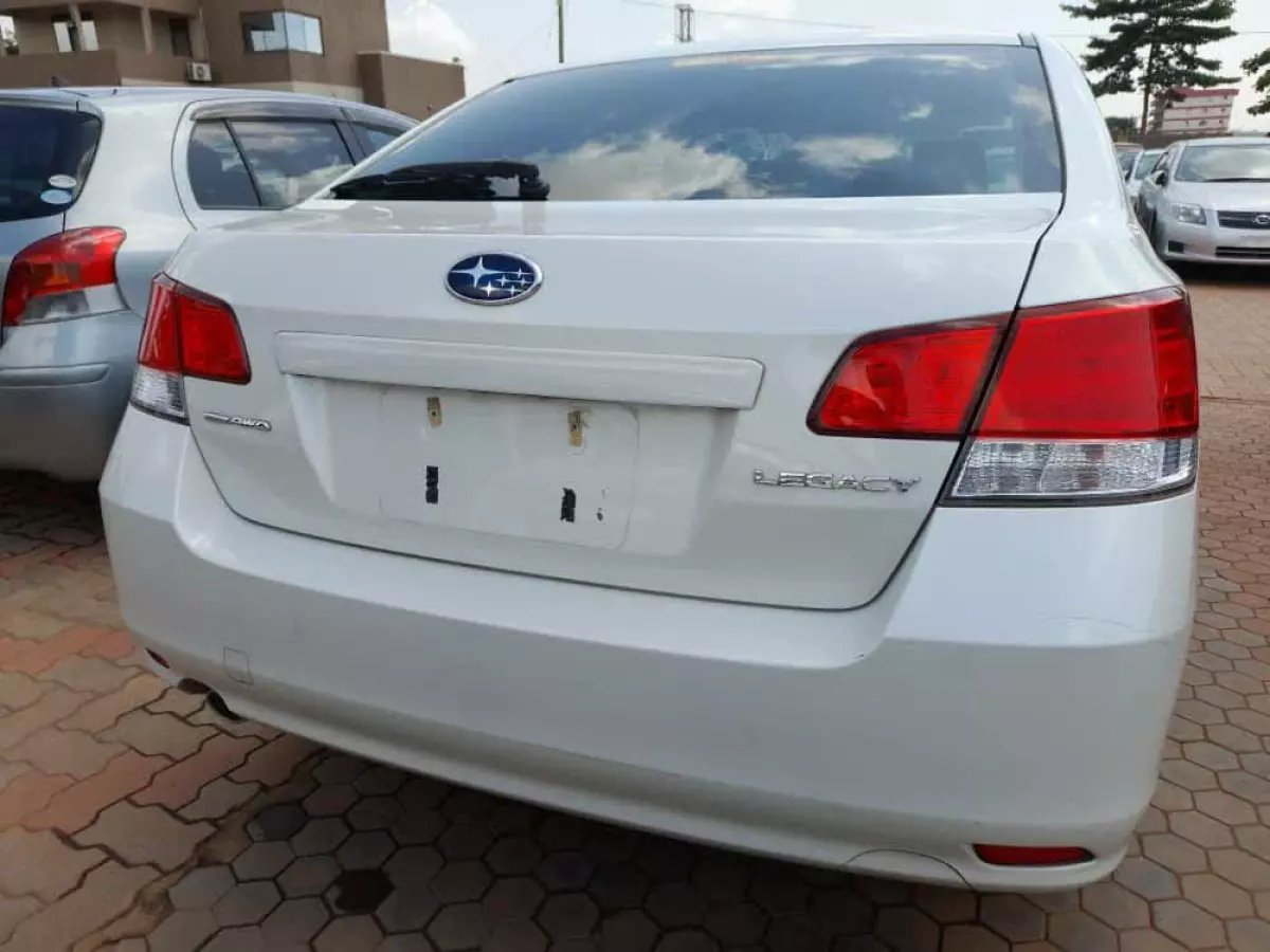 car Back