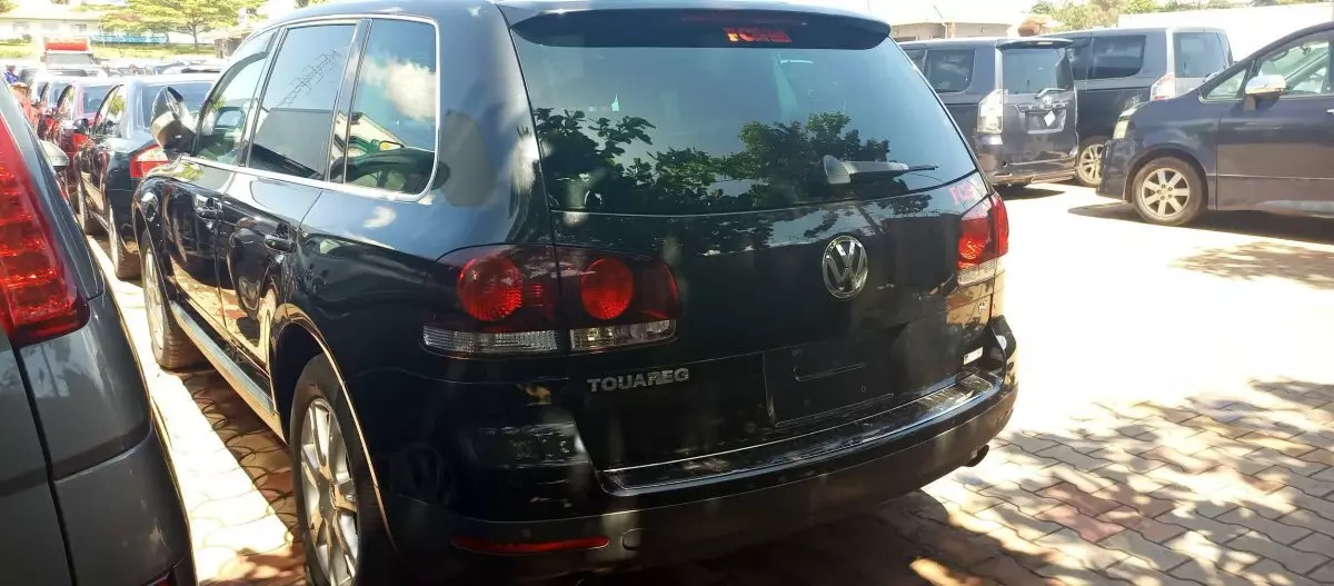 car Left