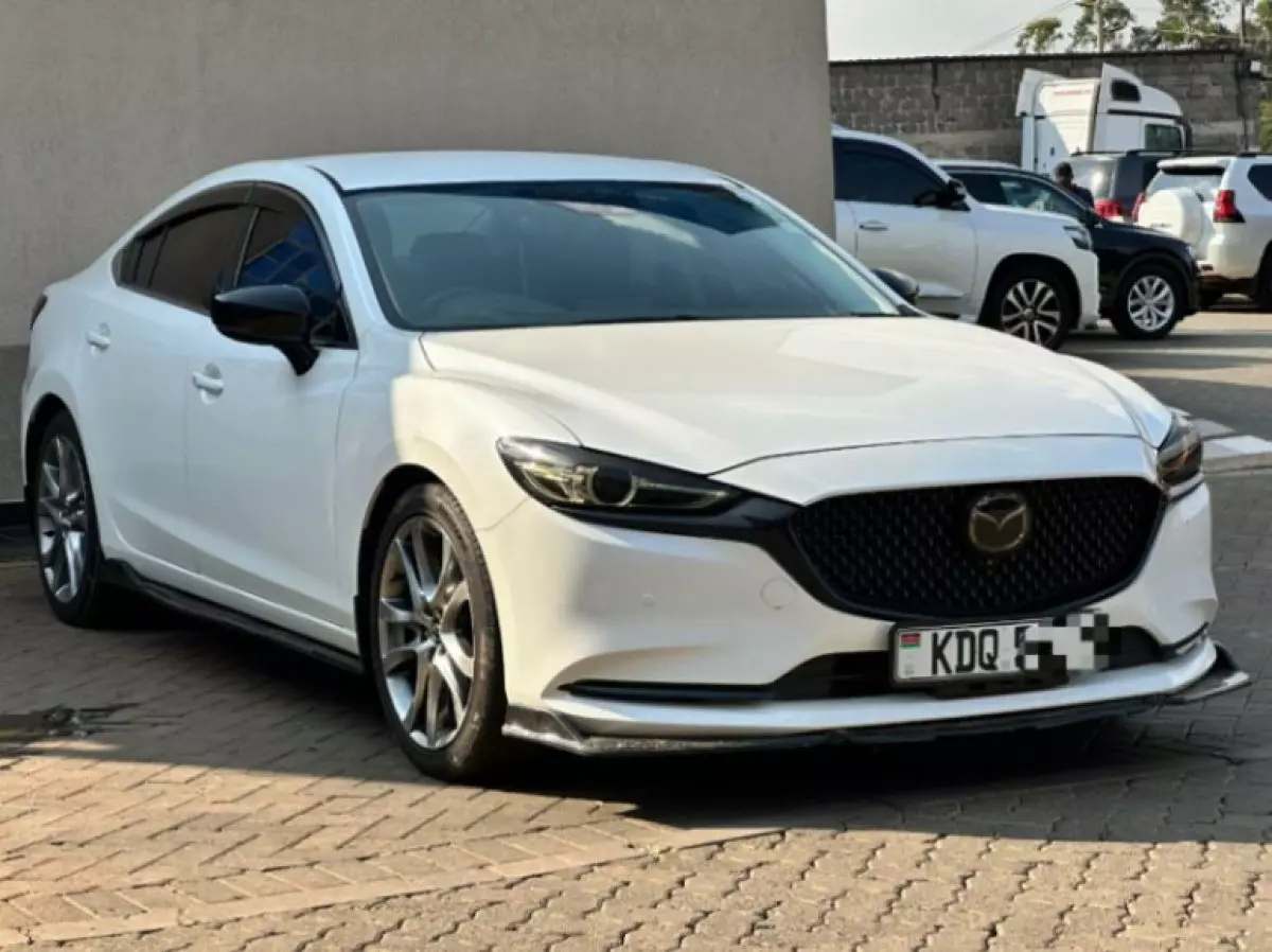 Mazda Atenza  - 2018