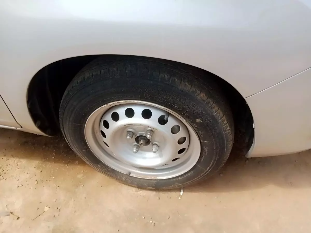 tyre0