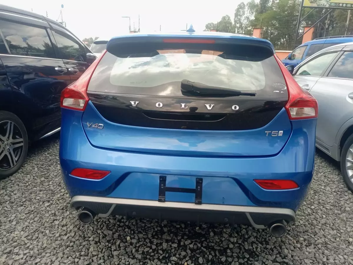 car Back