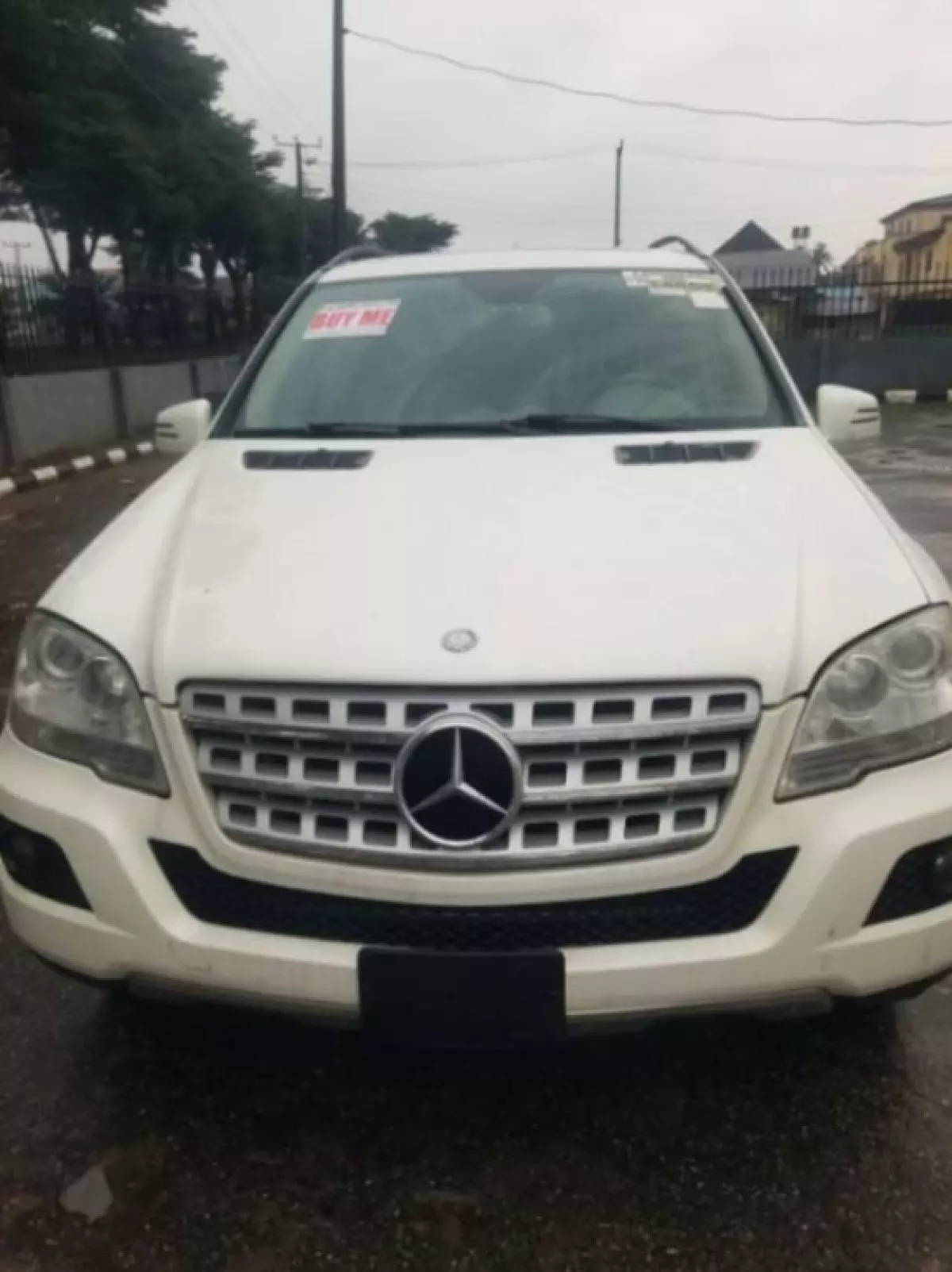 Mercedes-Benz 350 - 2011