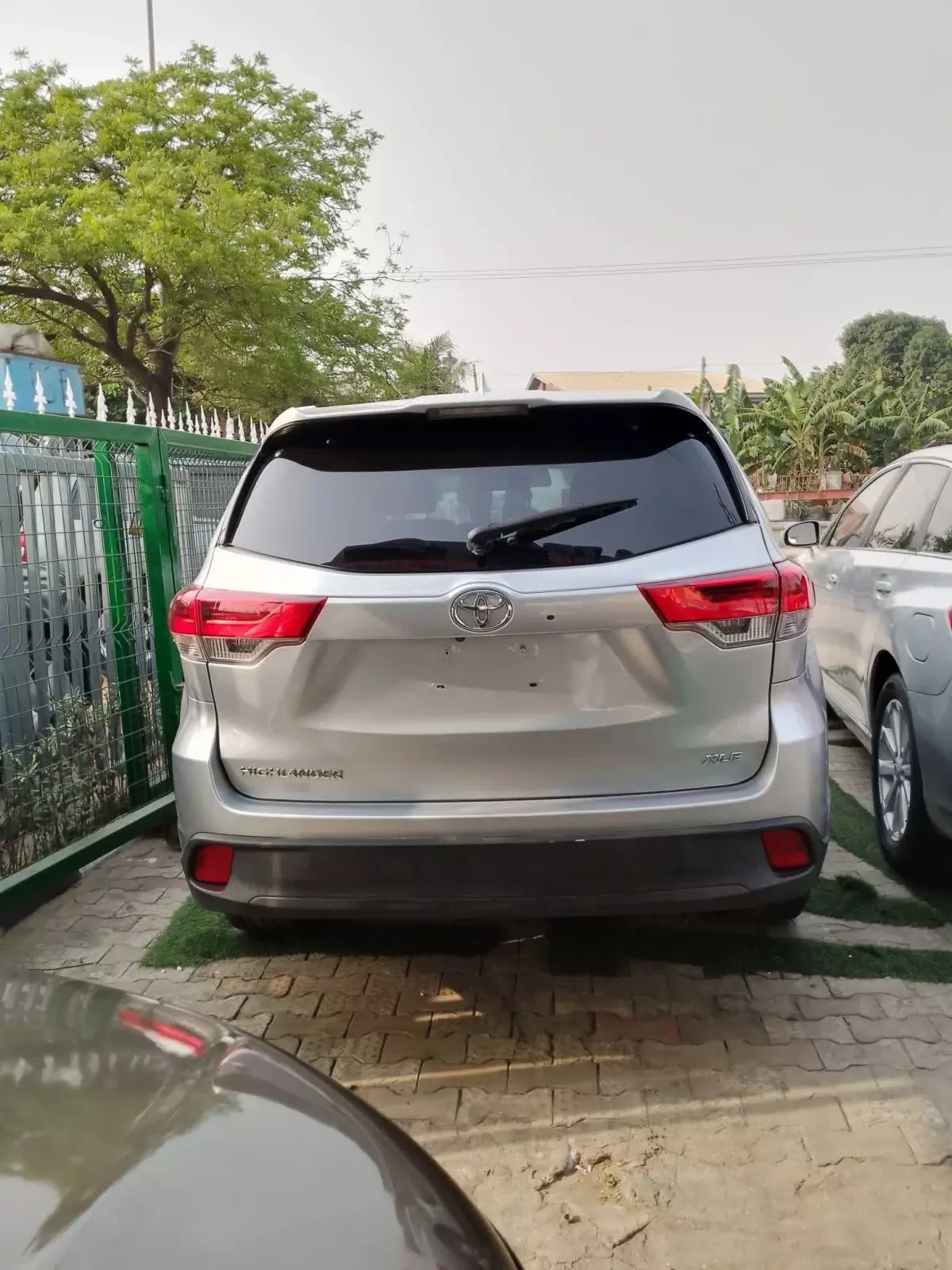 car Back