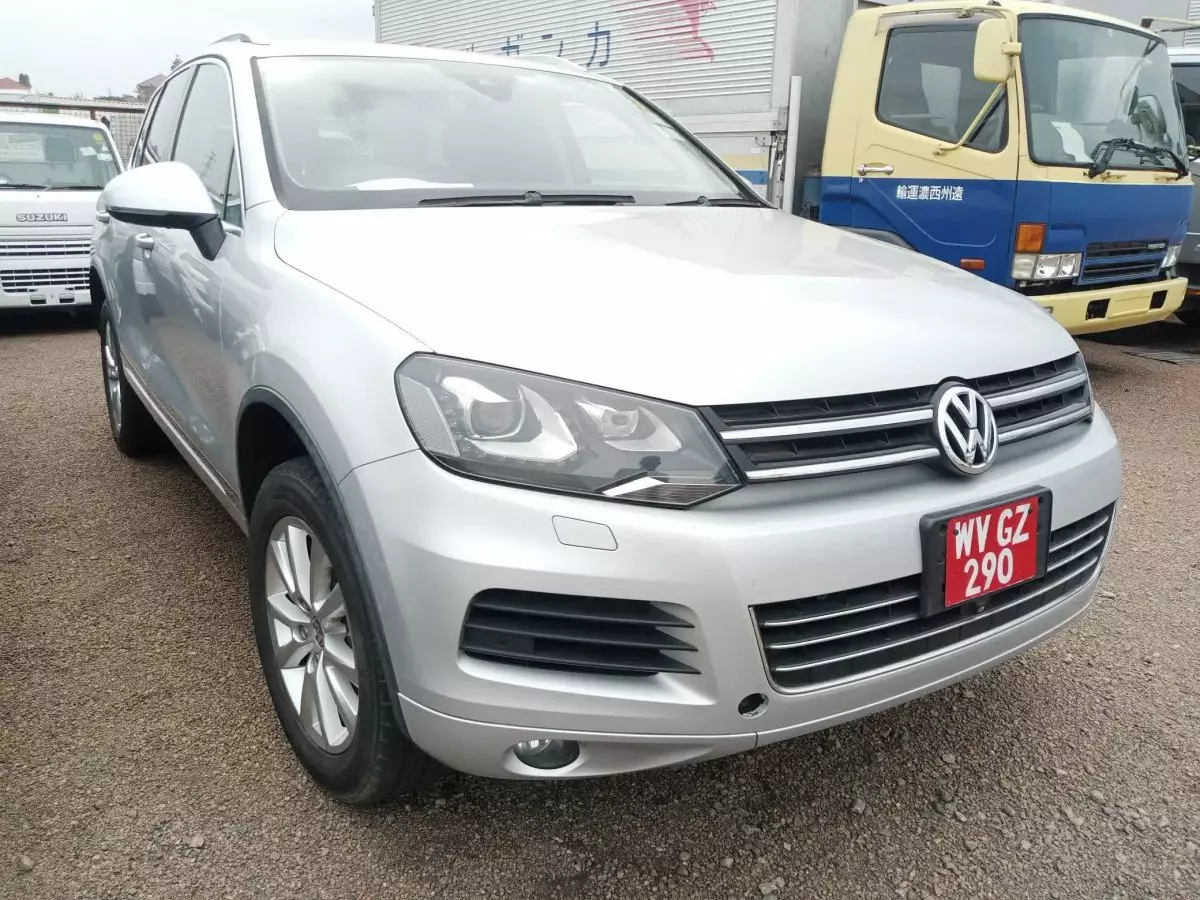car Left Front