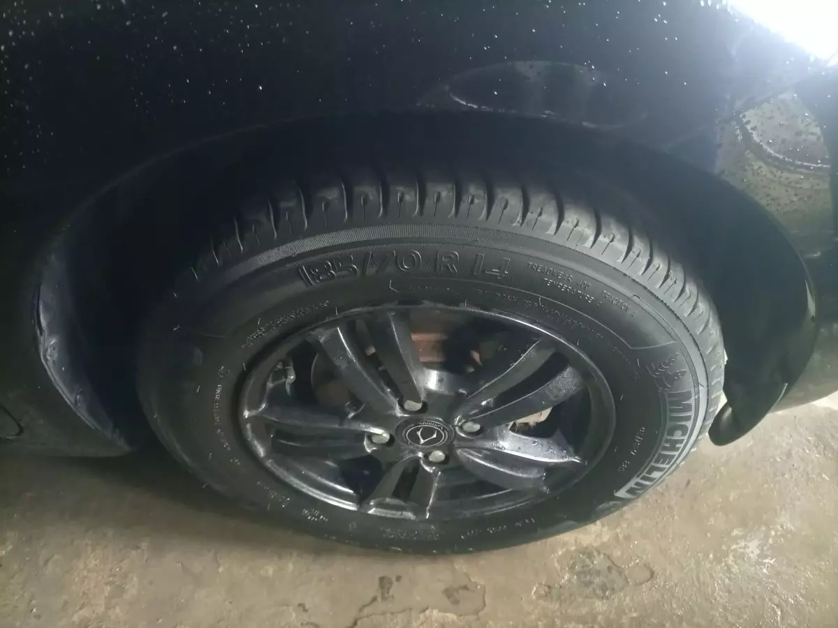 tyre2
