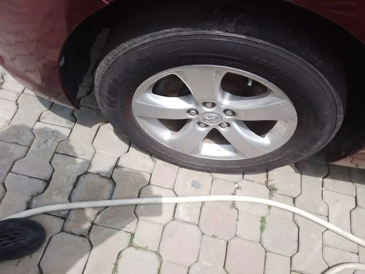 tyre2